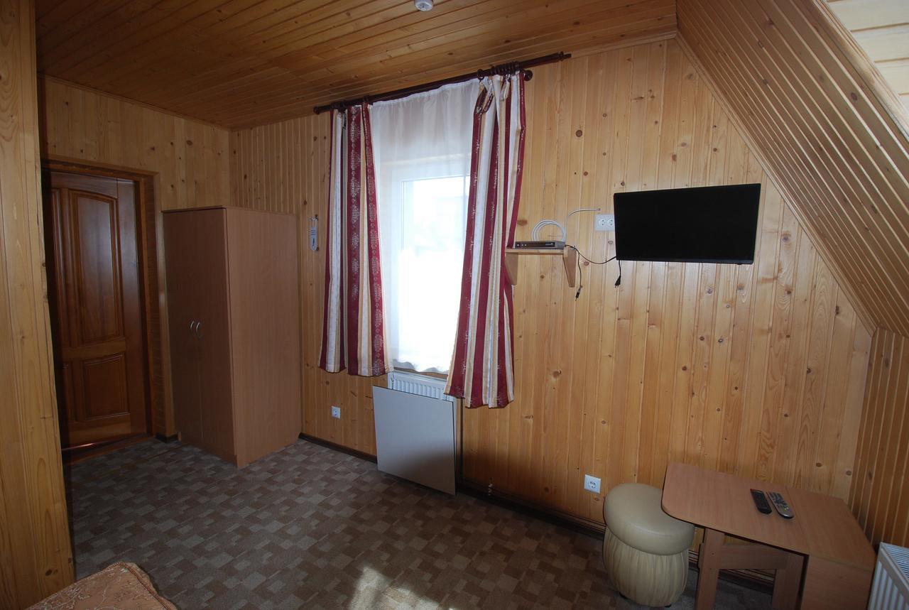 Zelena Dacha Hotell Drahobrat Eksteriør bilde